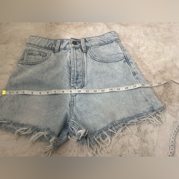 ZARA Light Blue Denim Women's Shorts - Picture 7 of 11